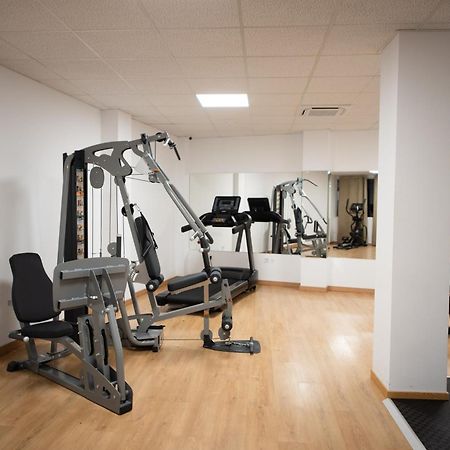 Апартаменти Apartamento Centrico La Merced 2 - Free Parking & Free Gym Малага Екстер'єр фото