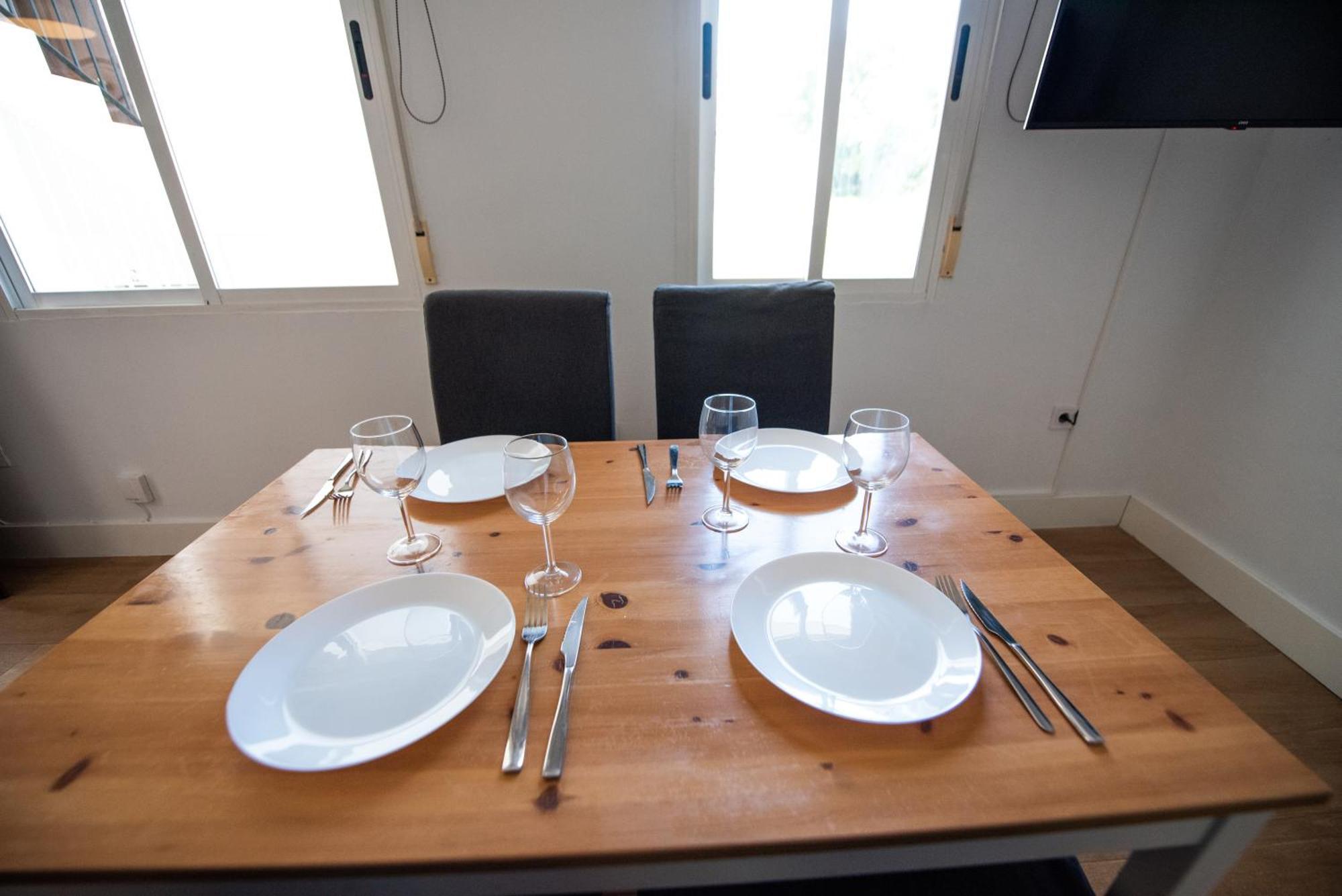 Апартаменти Apartamento Centrico La Merced 2 - Free Parking & Free Gym Малага Екстер'єр фото