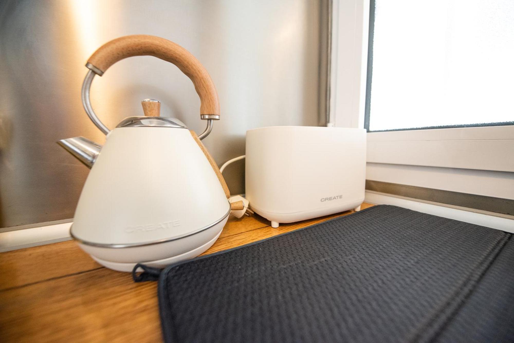Апартаменти Apartamento Centrico La Merced 2 - Free Parking & Free Gym Малага Екстер'єр фото